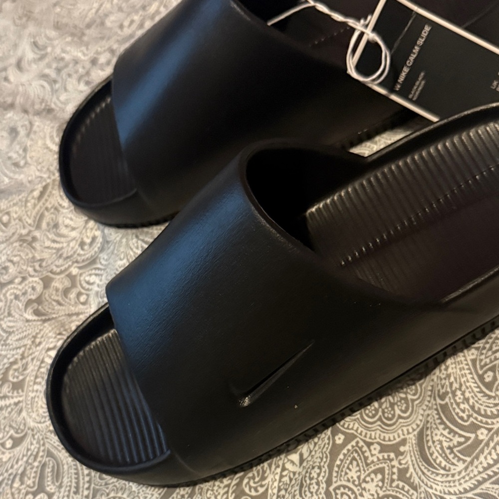 Nike Black Casual Slides